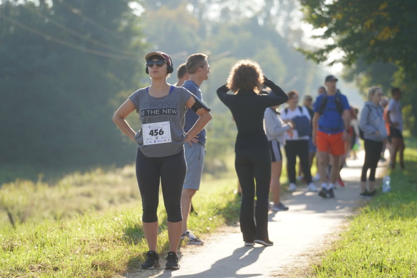 Biegacze i kibice na Orthos H2O Wrocław Półmaratonie