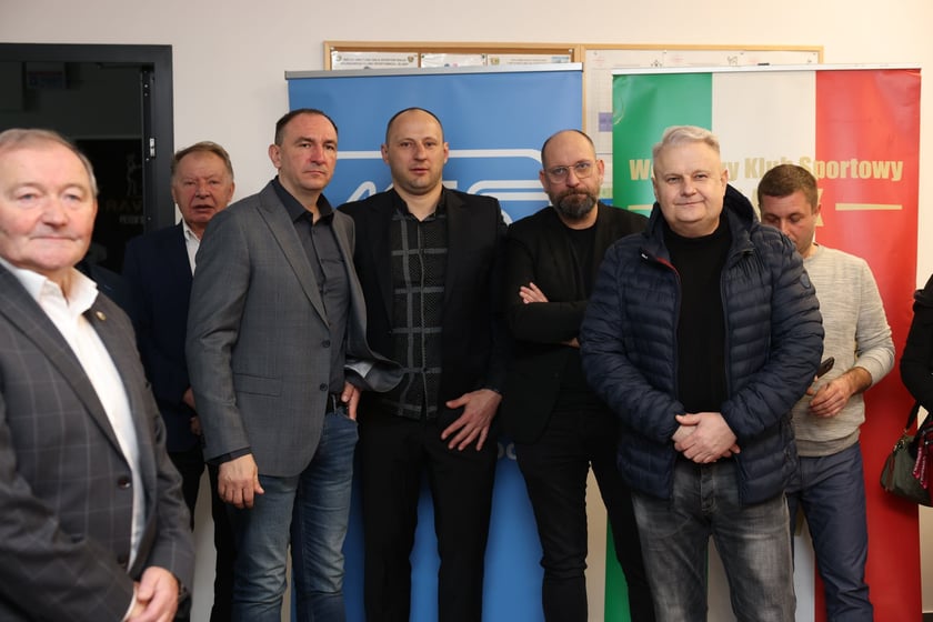 Uroczystość nadania imienia Tomasza Skrzypka hali sportów walki przy ul. Racławickiej