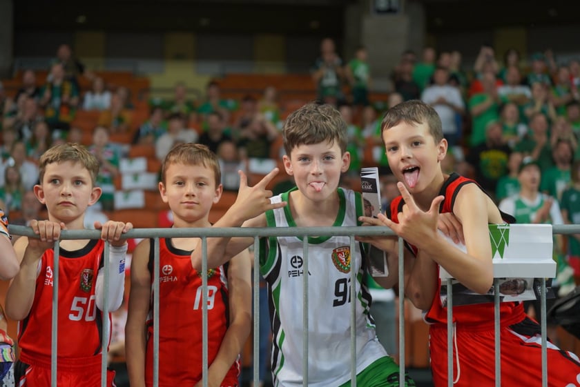 Mecz Śląska Wrocław z Treflem Sopot w Hali Stulecia.