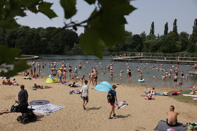 Wrocławianie na kąpielisku Morskie Oko, 30 czerwca 2024
