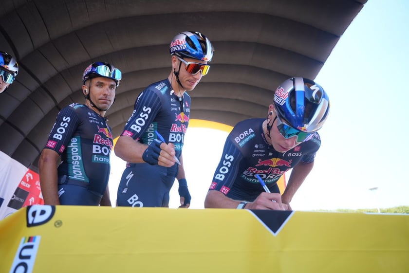 Start przejazdu honorowego (12.08.2024)