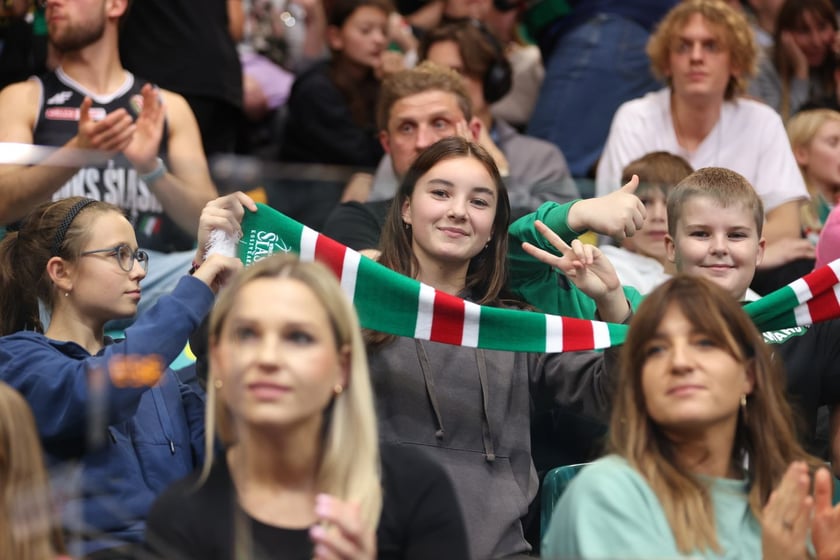 Kibiece w Hali Orbita na meczu WKS Śląsk Wrocław - Dziki Warszawa