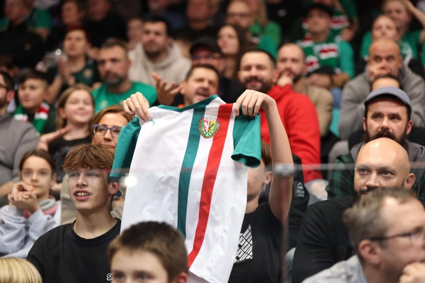 Kibiece w Hali Orbita na meczu WKS Śląsk Wrocław - Dziki Warszawa