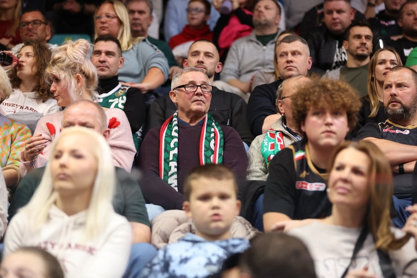 Kibiece w Hali Orbita na meczu WKS Śląsk Wrocław - Dziki Warszawa