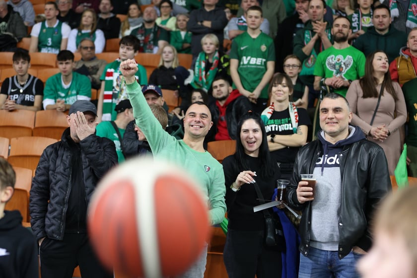 Meczu koszykówki w Hali Stulecia: Śląsk Wrocław - Legia Warszawa