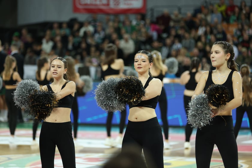 Meczu koszykówki w Hali Stulecia: Śląsk Wrocław - Legia Warszawa