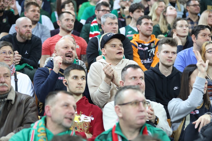 Meczu koszykówki w Hali Stulecia: Śląsk Wrocław - Legia Warszawa