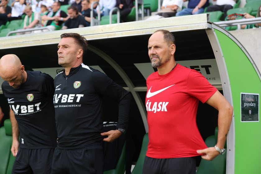 Mecz Śląsk-Wrocław vs Wieczysta Krak&oacute;w. Remis, a kibice na medal
