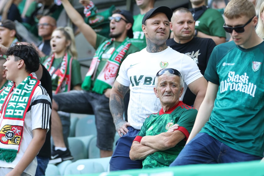 Mecz Śląsk-Wrocław vs Wieczysta Krak&oacute;w. Remis, a kibice na medal