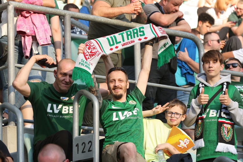 Mecz Śląsk-Wrocław vs Wieczysta Krak&oacute;w. Remis, a kibice na medal