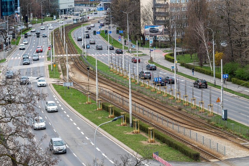 Zazieleniona ul. Legnicka