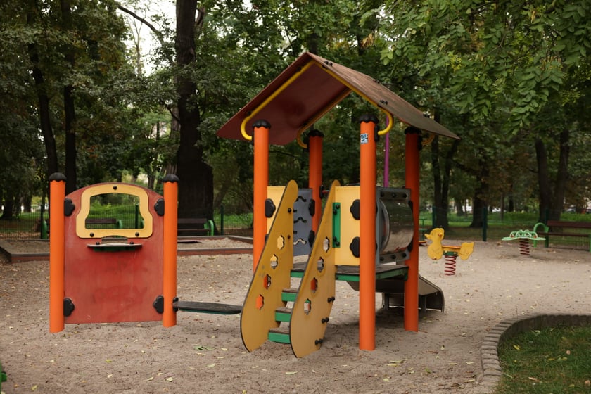 Plac zabaw w parku Andersa, wrzesień 2023