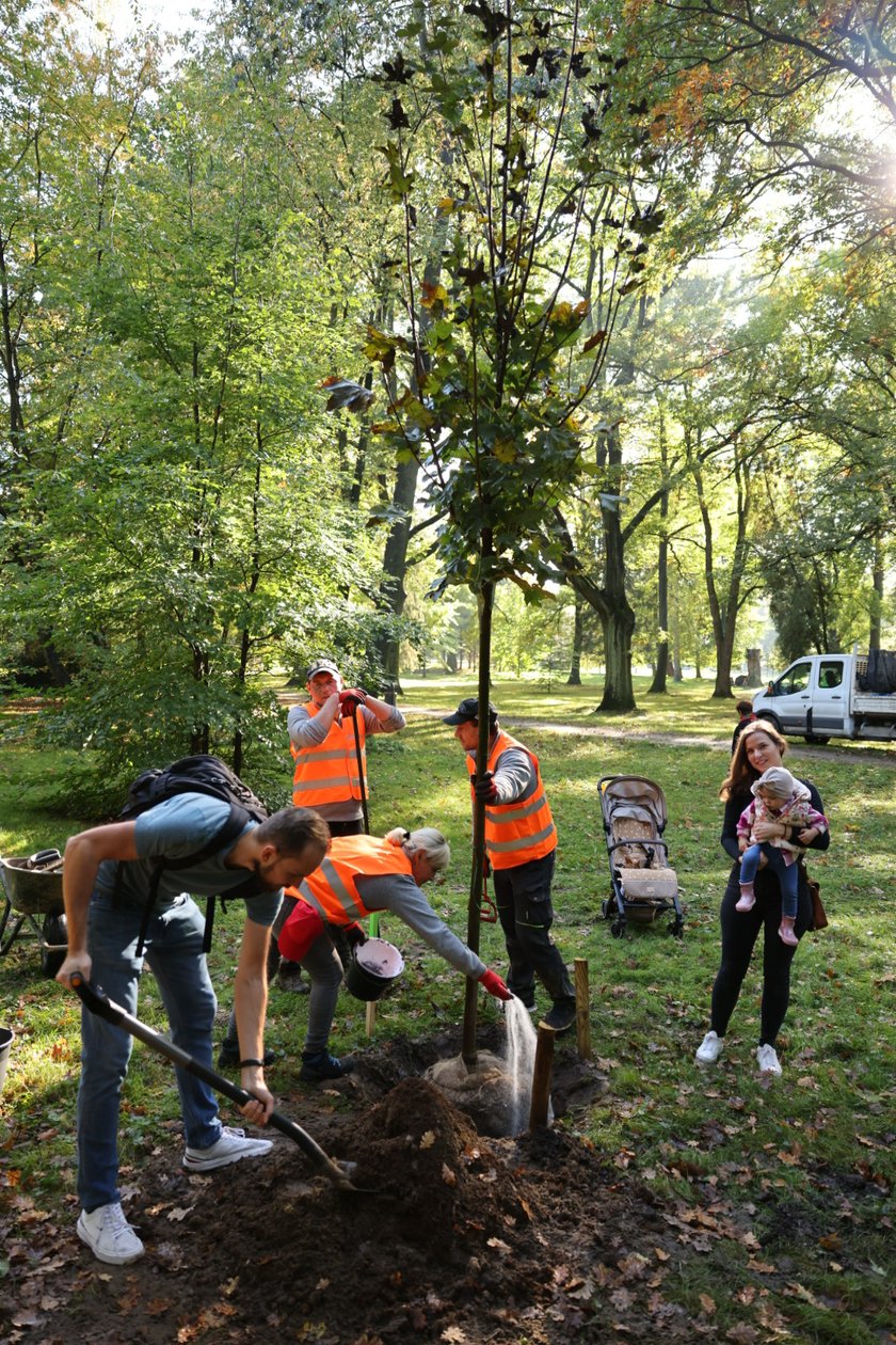 Uczestnicy pikniku WROśnij we WROcław