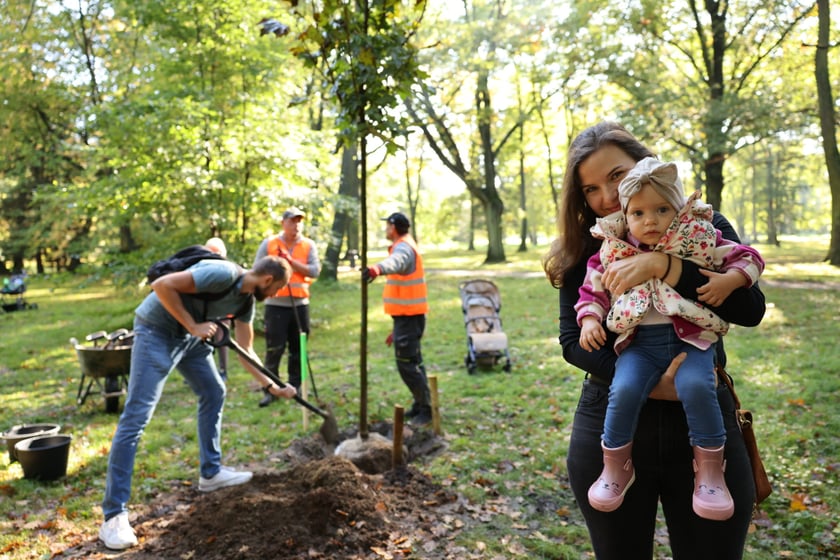 Uczestnicy pikniku WROśnij we WROcław