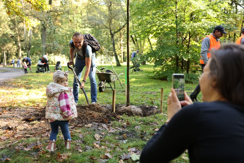 Uczestnicy pikniku WROśnij we WROcław