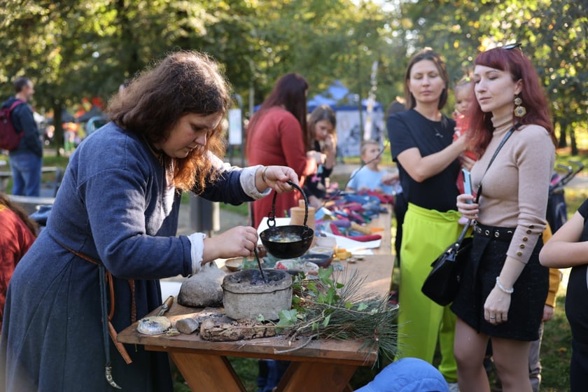 Uczestnicy pikniku WROśnij we WROcław