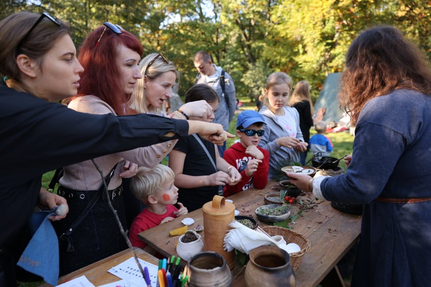 Uczestnicy pikniku WROśnij we WROcław