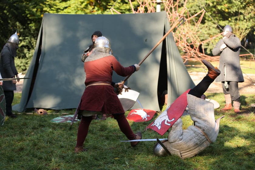 Uczestnicy pikniku WROśnij we WROcław