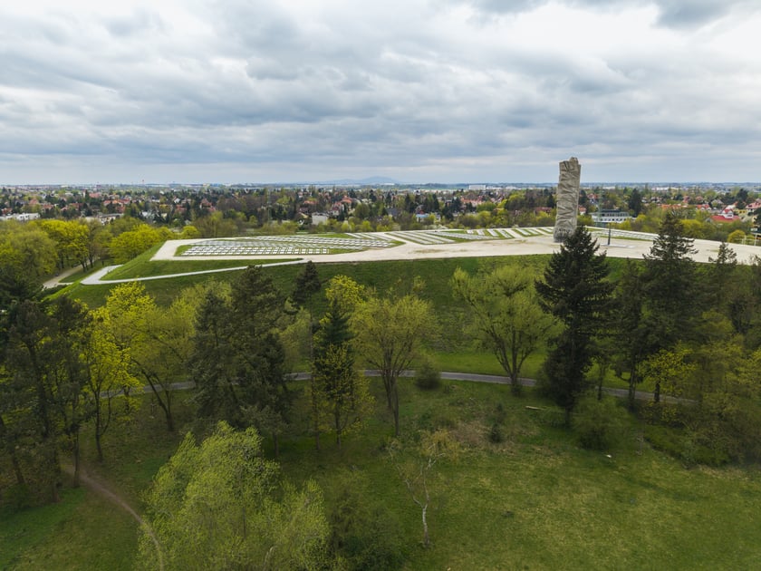 Wzgórze Cmentarz Żołnierzy Polskich we Wrocławiu