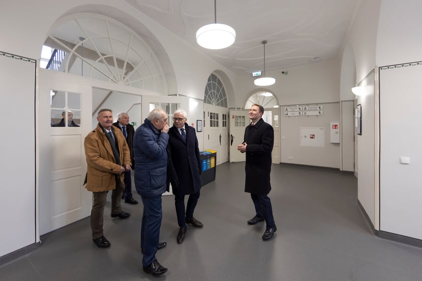 Uroczystość otwarcia po remoncie budynku dawnego szpitala według projektu Maxa Berga, obecnie siedziby Wydziału Matematyki PWr