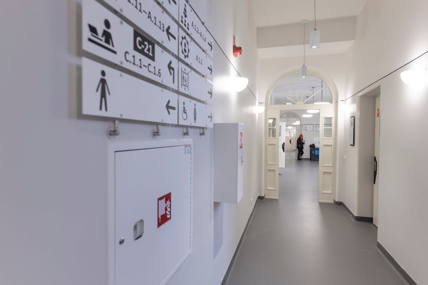 Uroczystość otwarcia po remoncie budynku dawnego szpitala według projektu Maxa Berga, obecnie siedziby Wydziału Matematyki PWr