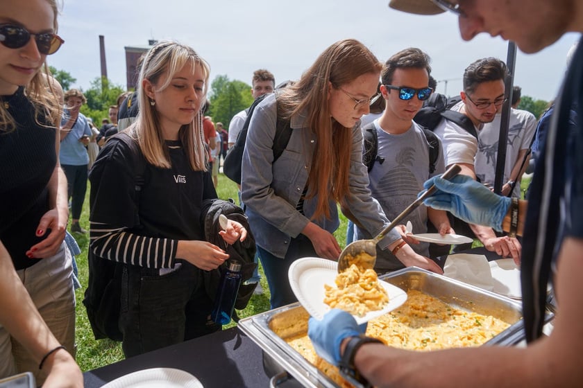 Piknik na rozpoczęcie Juwenaliów Wrocławskich