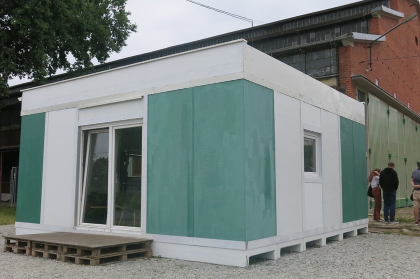 Prototyp domu pomocowego na terenie Czasoprzestrzeni