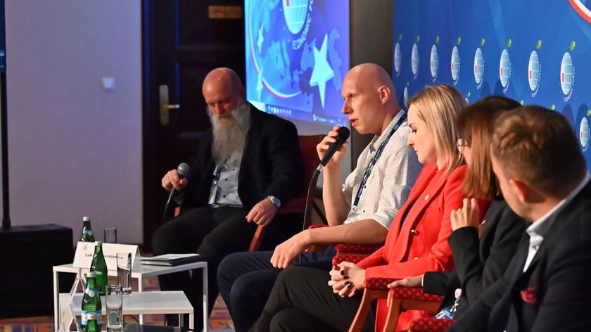 XXXII Forum Ekonomiczne i wrocławski panel: Nowe czy stare wartości? Młodzi o etosie ludzi nauki.