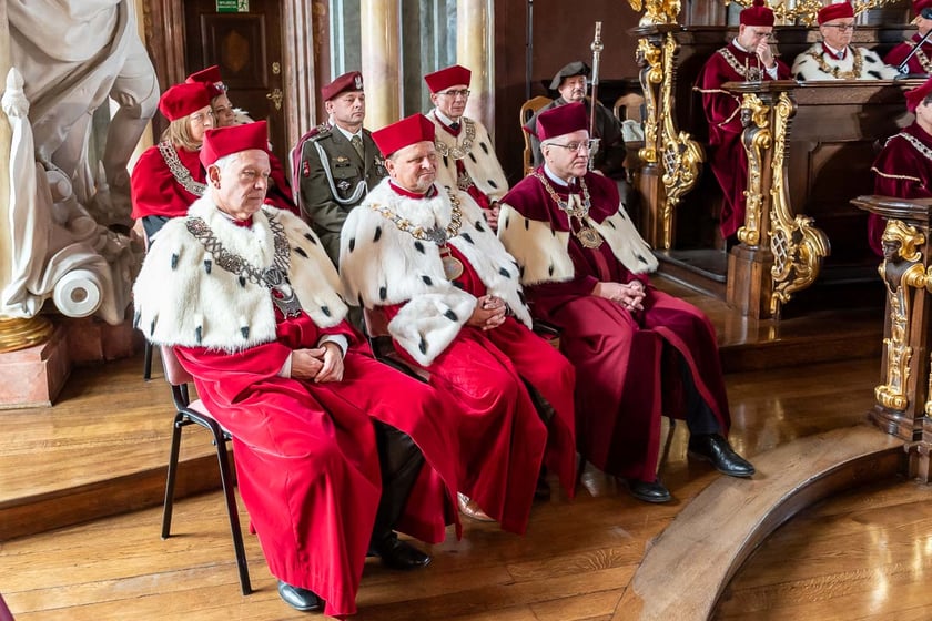 Inauguracja roku akademickiego na Uniwersytecie Medycznym im. Piast&oacute;w Śląskich we Wrocławiu&nbsp;