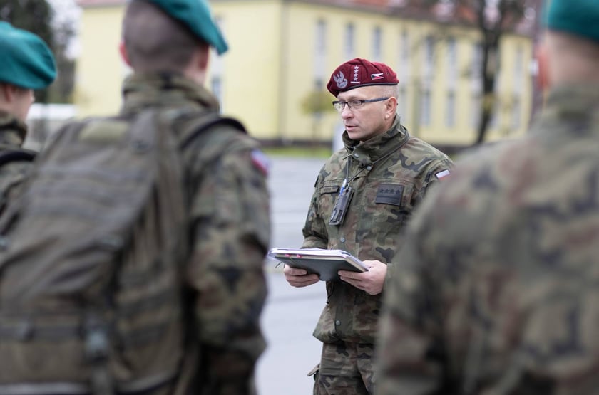 Podchorążowie z Akademii Wojsk Lądowych we Wrocławiu