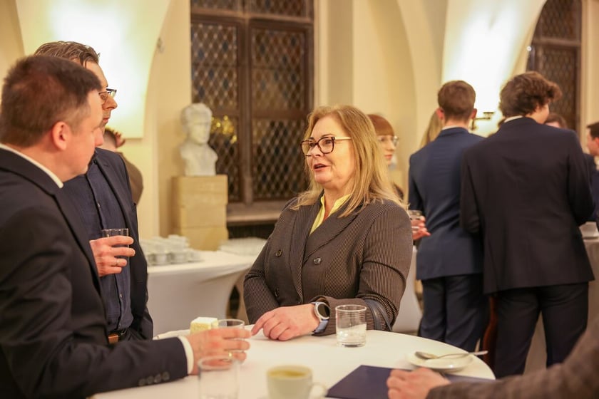 Uroczystość wręczenia dyplomów laureatom Studenckiego Programu Stypendialnego. Wrocław, 21 lutego 2024