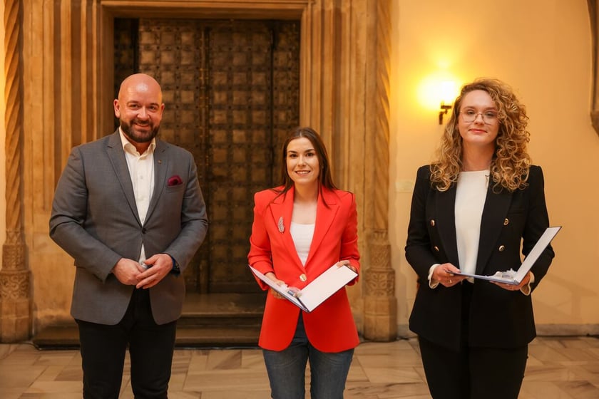 Uroczystość wręczenia dyplomów laureatom Studenckiego Programu Stypendialnego. Wrocław, 21 lutego 2024