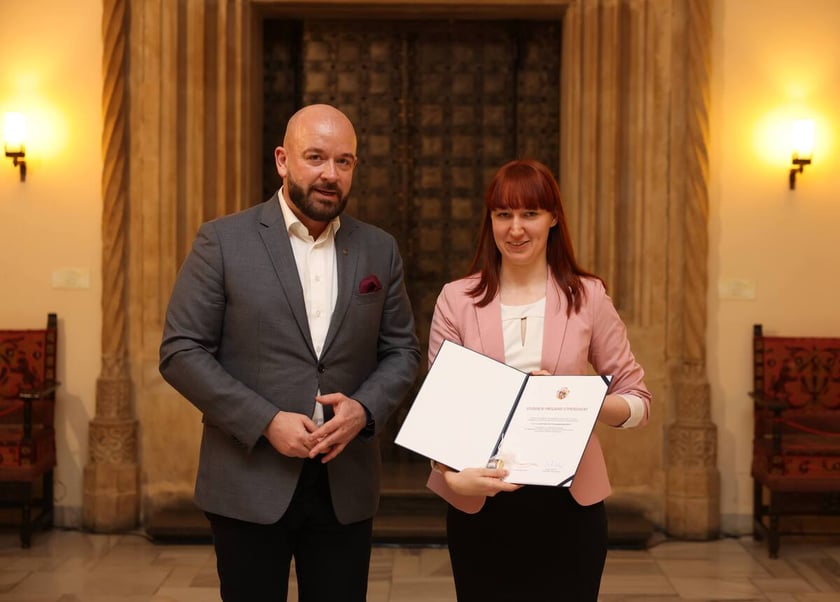 Uroczystość wręczenia dyplomów laureatom Studenckiego Programu Stypendialnego. Wrocław, 21 lutego 2024