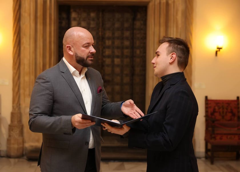 Uroczystość wręczenia dyplomów laureatom Studenckiego Programu Stypendialnego. Wrocław, 21 lutego 2024