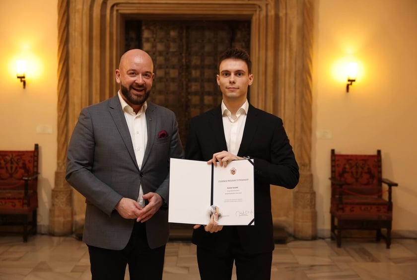 Uroczystość wręczenia dyplomów laureatom Studenckiego Programu Stypendialnego. Wrocław, 21 lutego 2024