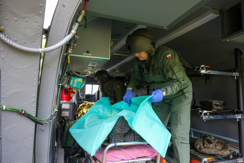 Ćwiczenia w szkole oficerskiej realizowano na podstawie doświadczeń z frontu w Ukrainie