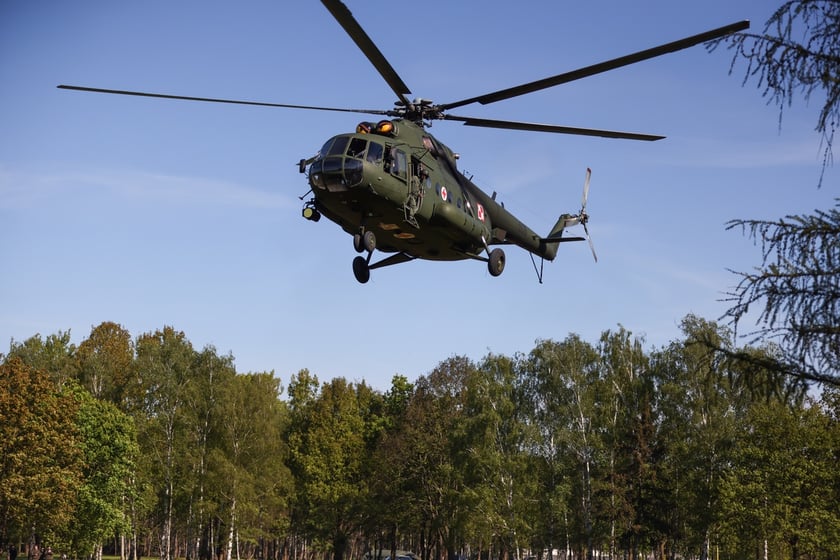 Ćwiczenia w szkole oficerskiej realizowano na podstawie doświadczeń z frontu w Ukrainie