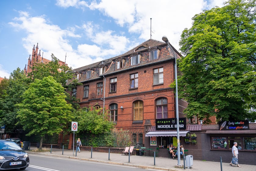 Klinika USK przy ul. Chałubińskiego 1