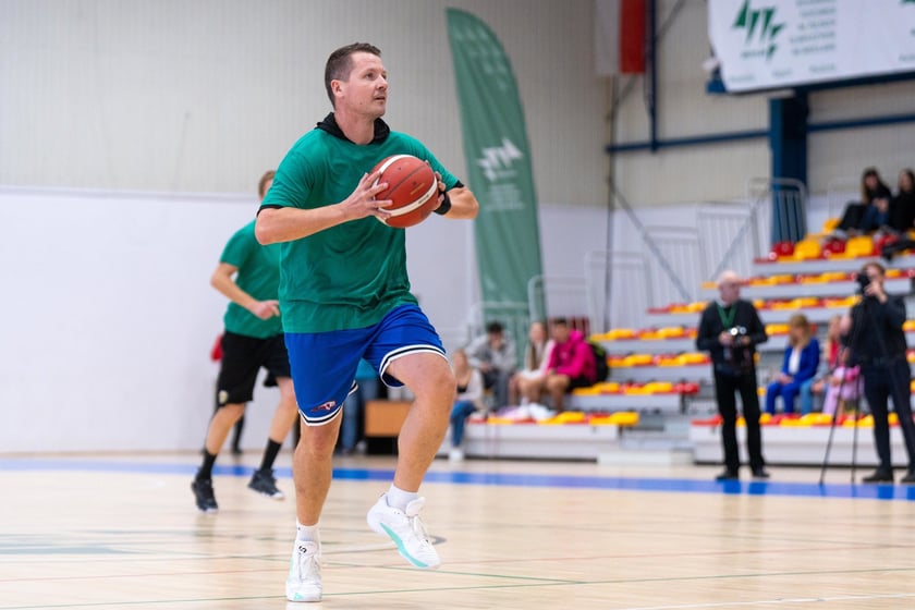 Charytatywny mecz w hali AWF-u przy Paderewskiego, 18 października 2024
