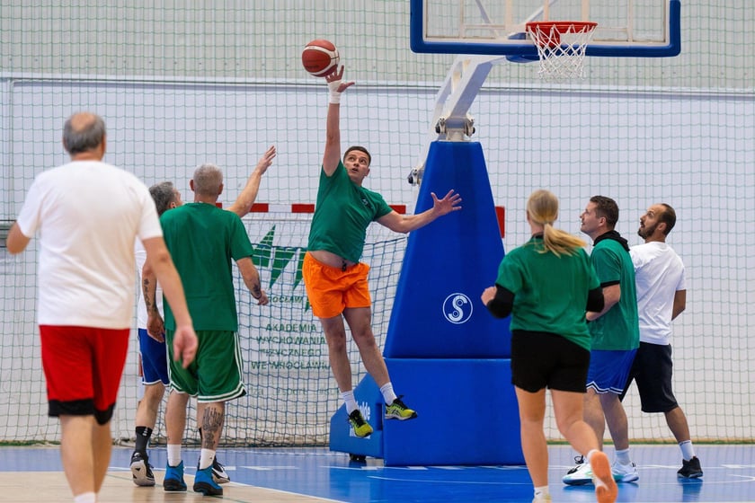 Charytatywny mecz w hali AWF-u przy Paderewskiego, 18 października 2024
