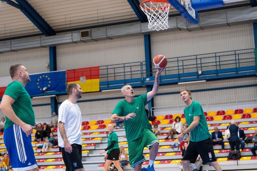 Charytatywny mecz w hali AWF-u przy Paderewskiego, 18 października 2024
