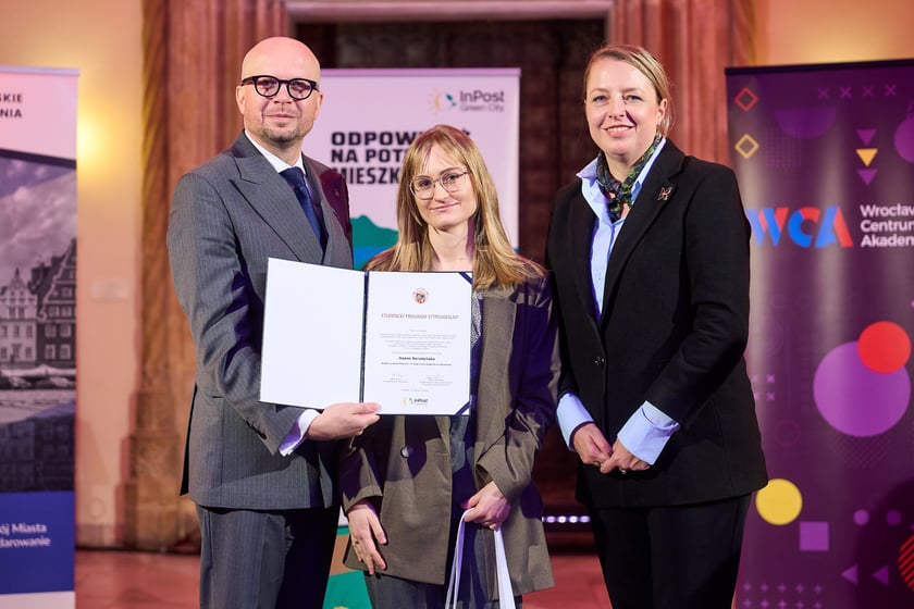 Uroczystość wręczenia stypendiów dla młodych naukowców we wrocławskim Ratuszu