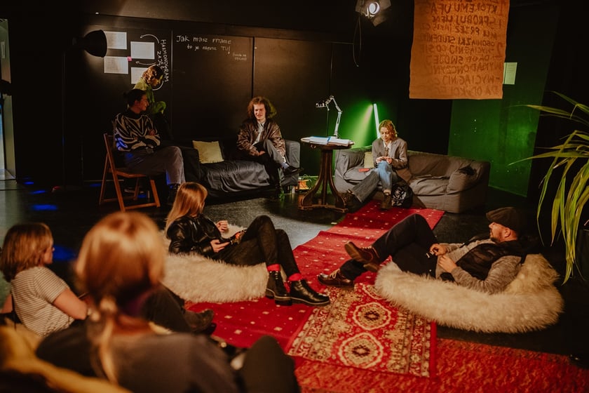 Zajęcia w szkole teatralnej we Wrocławiu