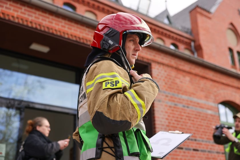 Ćwiczenia służb ratunkowych terenie Starego Kampusu Uniwersytetu Medycznego we Wrocławiu