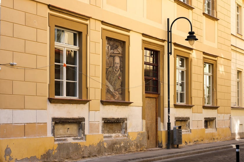 Budynek Instytutu Historycznego UWr po remoncie elewacji, 9 września 2025