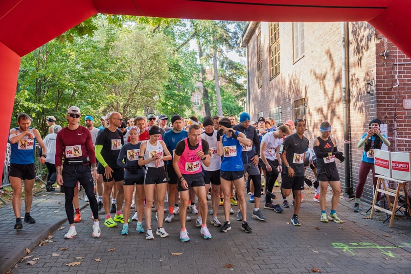 9. Bieg Uniwersytetu Medycznego we Wrocławiu - 4.10.2025 r. Uczestnicy biegu