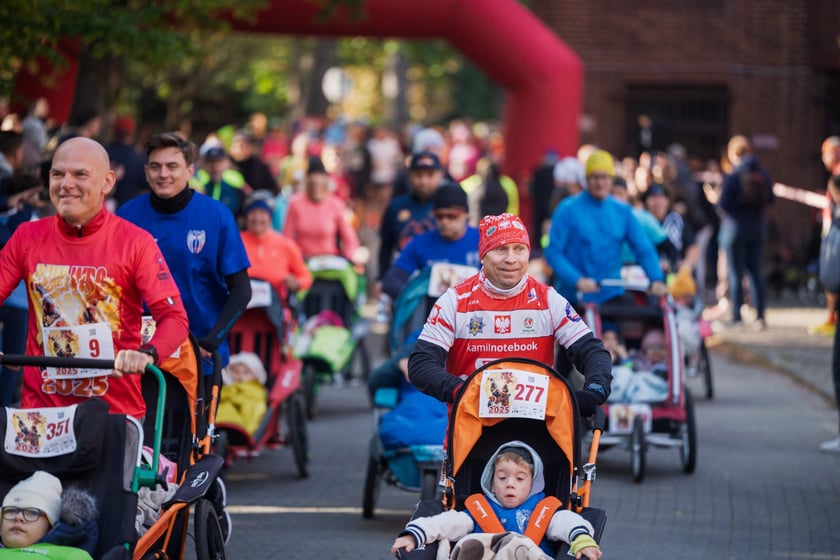 9. Bieg Uniwersytetu Medycznego we Wrocławiu - 4.10.2025 r. Uczestnicy biegu