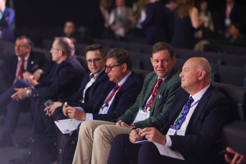 Uczestnicy XIII Zjazdu Polskiego Towarzystwa Chirurgii Ręki oraz III Zjazdu Polskiego Towarzystwa Terapii Ręki.