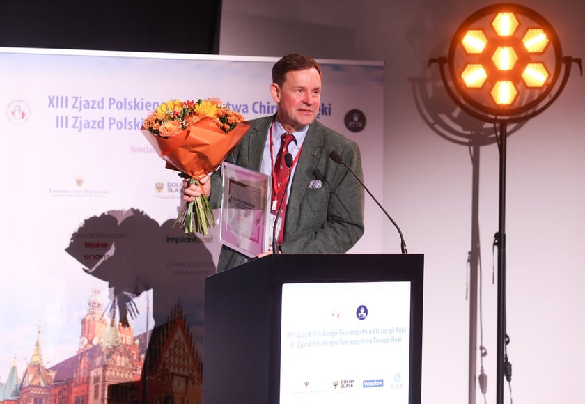 Uczestnicy XIII Zjazdu Polskiego Towarzystwa Chirurgii Ręki oraz III Zjazdu Polskiego Towarzystwa Terapii Ręki.