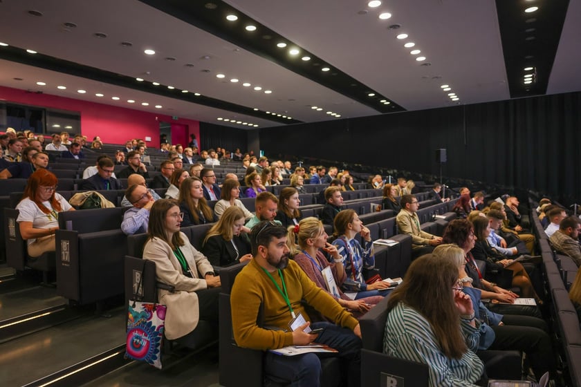 Uczestnicy XIII Zjazdu Polskiego Towarzystwa Chirurgii Ręki oraz III Zjazdu Polskiego Towarzystwa Terapii Ręki.